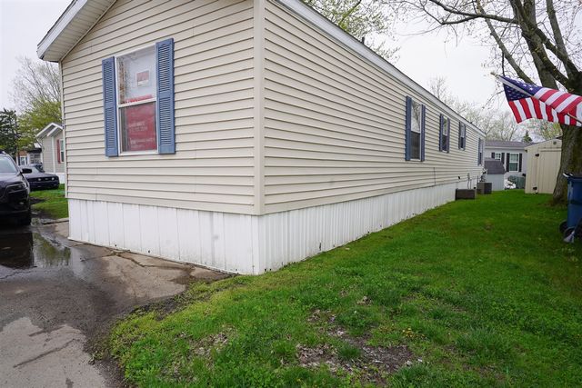 1139 Lincoln Avenue 36, Holland, MI 49423