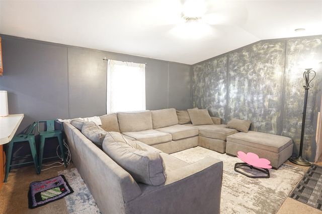 1139 Lincoln Avenue 36, Holland, MI 49423