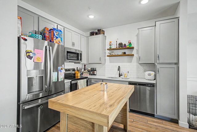 28122 N 28th Lane, Phoenix, AZ 85085