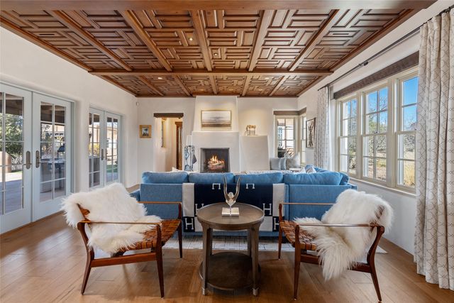 18 Summer Storm Circle, Santa Fe, NM 87506