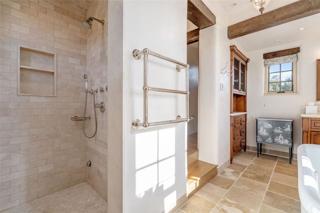 18 Summer Storm Circle, Santa Fe, NM 87506