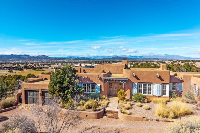 18 Summer Storm Circle, Santa Fe, NM 87506