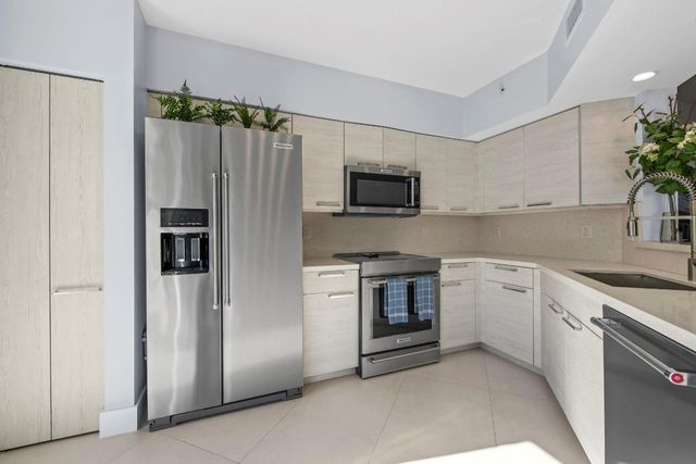 347 N New River Drive 1104, Fort Lauderdale, FL 33301