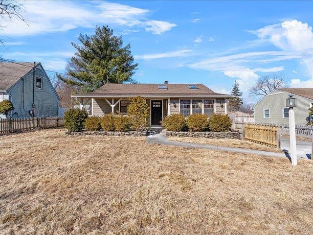 18 Jaeger Drive, Cornwall, NY 12518