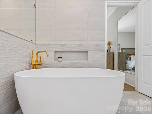 1513 Kentmere Lane, Asheville, NC 28803