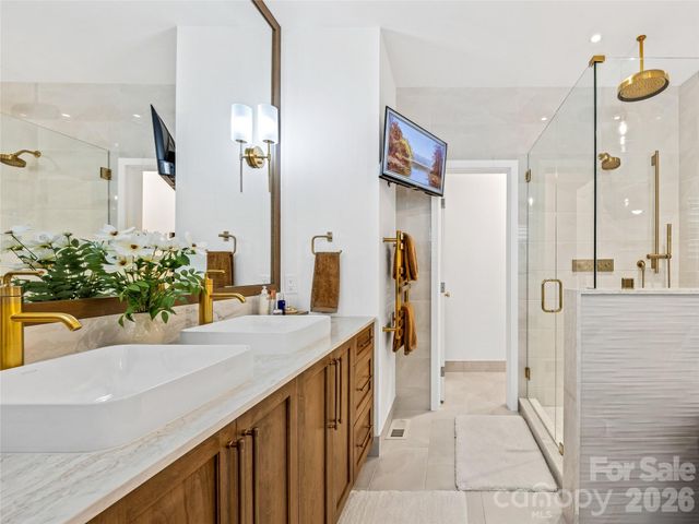 1513 Kentmere Lane, Asheville, NC 28803