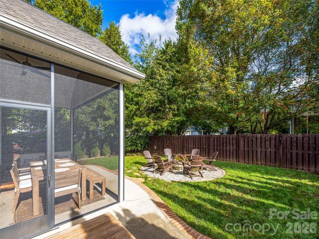 1513 Kentmere Lane, Asheville, NC 28803