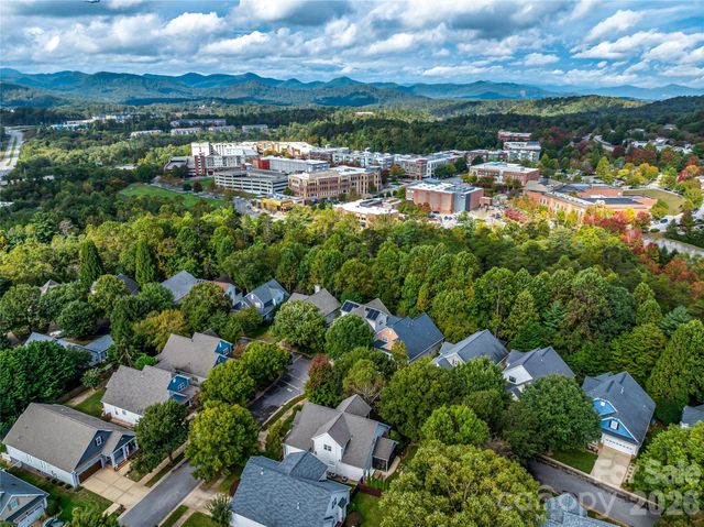 1513 Kentmere Lane, Asheville, NC 28803