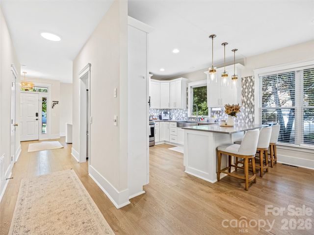1513 Kentmere Lane, Asheville, NC 28803