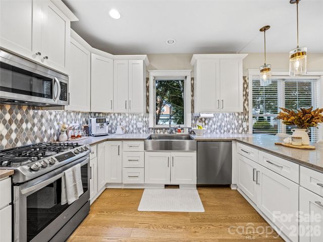1513 Kentmere Lane, Asheville, NC 28803