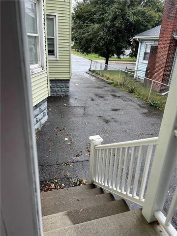 397 PAWTUCKET Avenue 2, Pawtucket, RI 02860