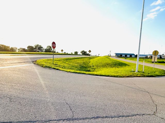 104 Carlton Crossing, Lawrenceburg, KY 40342