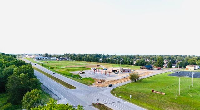 104 Carlton Crossing, Lawrenceburg, KY 40342