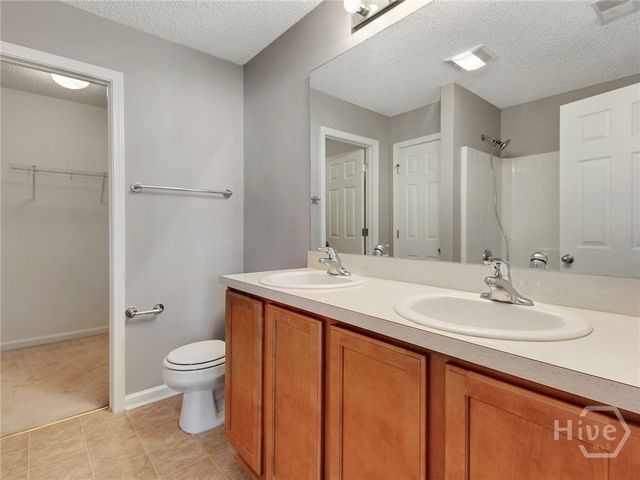 995 Canyon Oak Loop, Richmond Hill, GA 31324