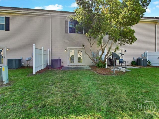 995 Canyon Oak Loop, Richmond Hill, GA 31324