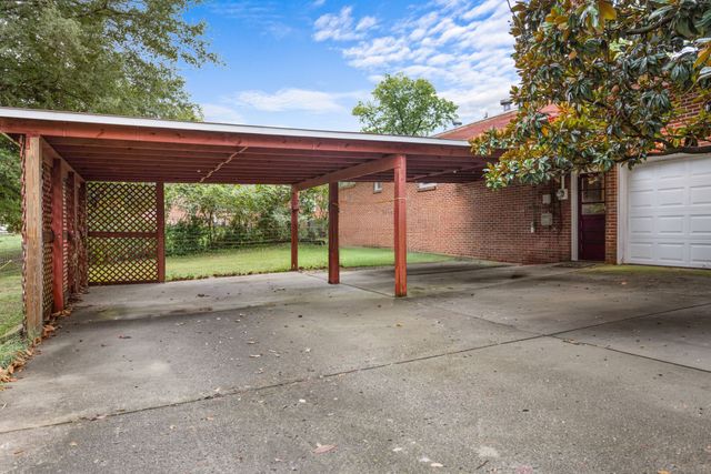 112 N Linda Dr, Shelbyville, TN 37160