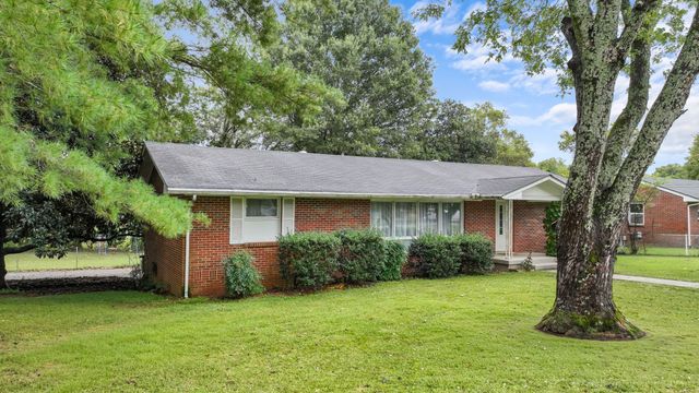 112 N Linda Dr, Shelbyville, TN 37160