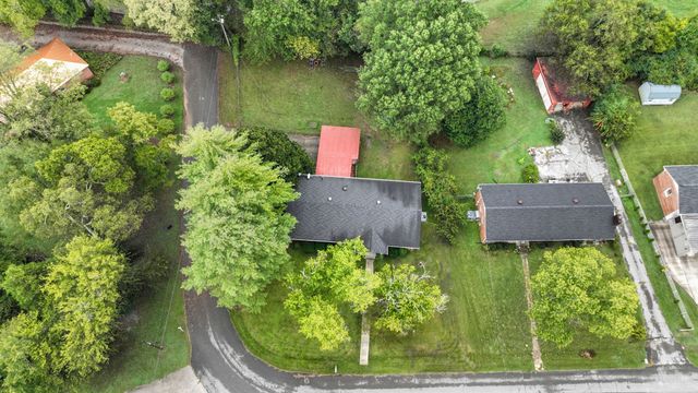 112 N Linda Dr, Shelbyville, TN 37160