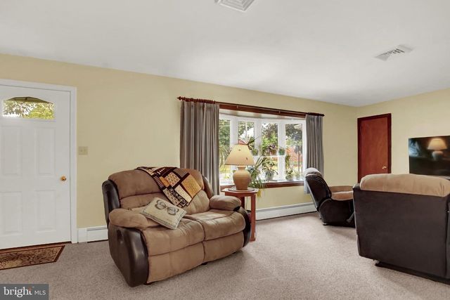 169 TRAIL RD, Hershey, PA 17033