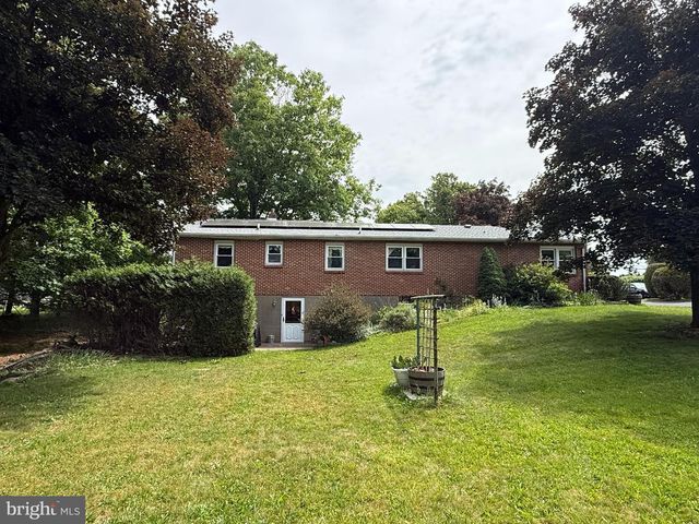 169 TRAIL RD, Hershey, PA 17033