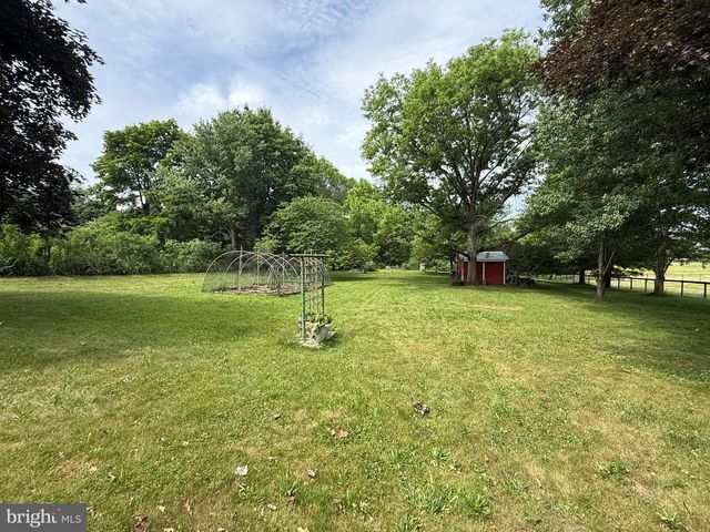 169 TRAIL RD, Hershey, PA 17033