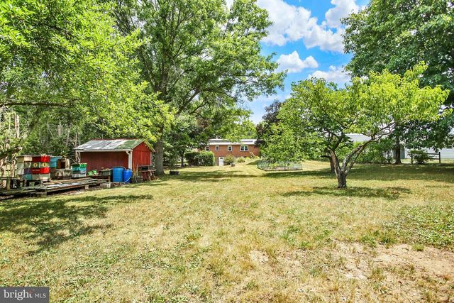 169 TRAIL RD, Hershey, PA 17033