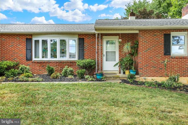 169 TRAIL RD, Hershey, PA 17033