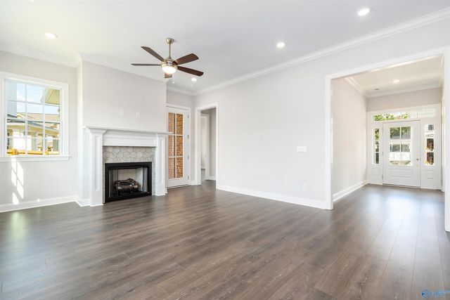 210 Saint Louis Street, Madison, AL 35758