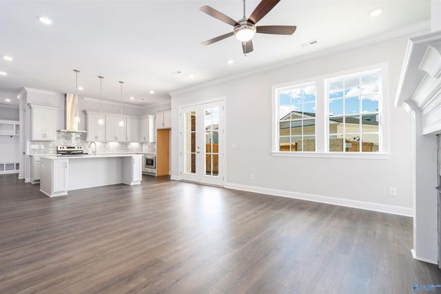 210 Saint Louis Street, Madison, AL 35758