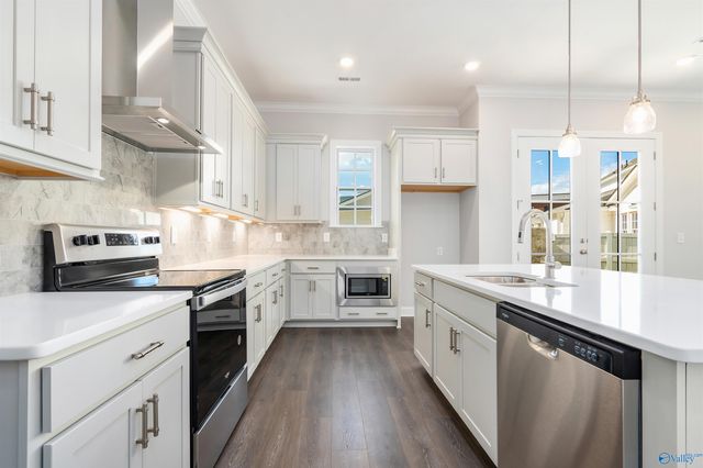 210 Saint Louis Street, Madison, AL 35758