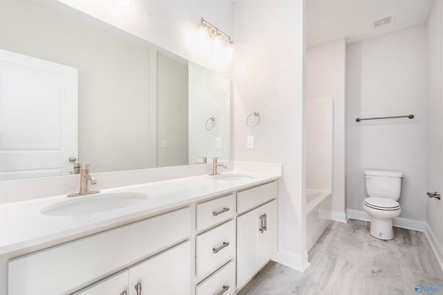 210 Saint Louis Street, Madison, AL 35758