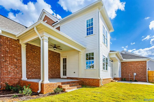 210 Saint Louis Street, Madison, AL 35758