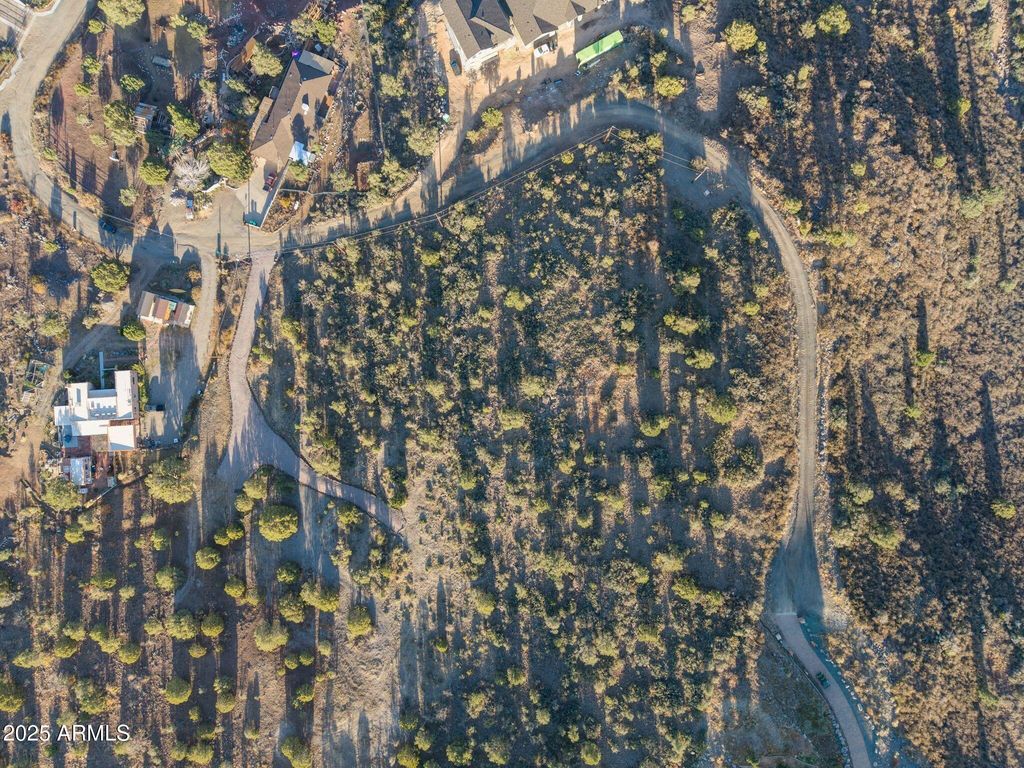 Image 13 of property listing at 2 Love Lane -, Prescott, AZ 86305