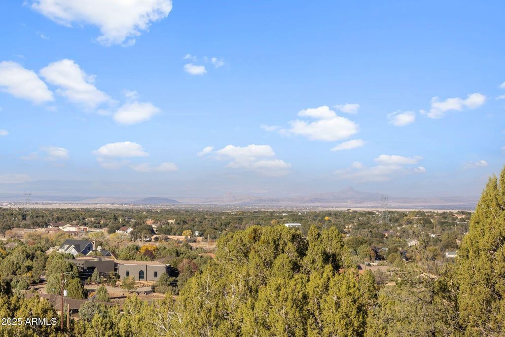 Image 17 of property listing at 2 Love Lane -, Prescott, AZ 86305
