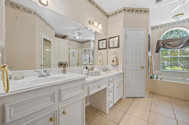 319 Palais Verde Road, Montgomery, TX 77356