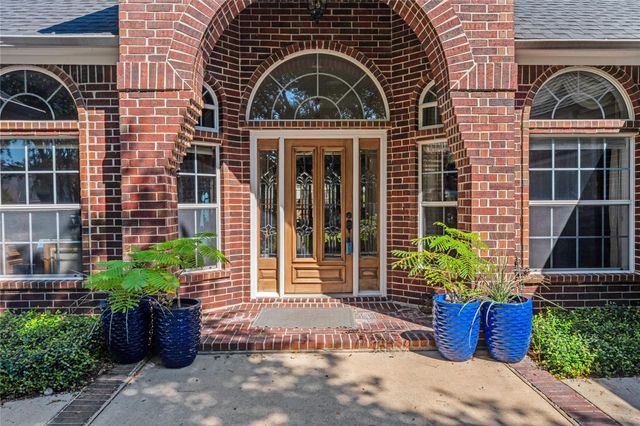 319 Palais Verde Road, Montgomery, TX 77356