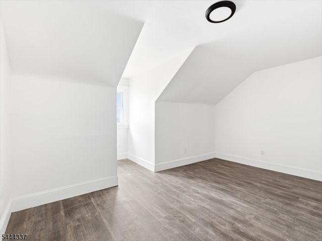 50 Arsdale Ter, East Orange City, NJ 07018