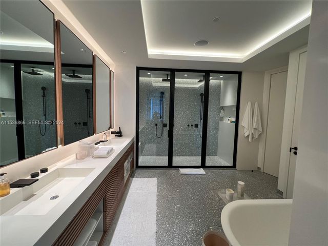 18555 Collins Avenue 3501, Sunny Isles Beach, FL 33160