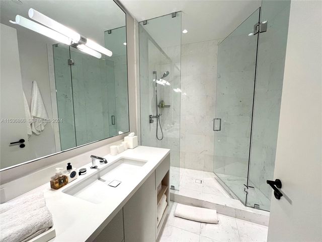 18555 Collins Avenue 3501, Sunny Isles Beach, FL 33160