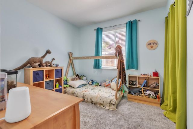 6529 Trailride Way, Citrus Heights, CA 95621
