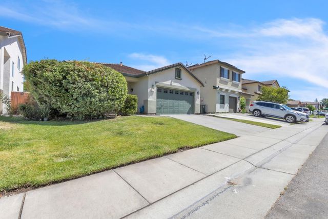 6529 Trailride Way, Citrus Heights, CA 95621