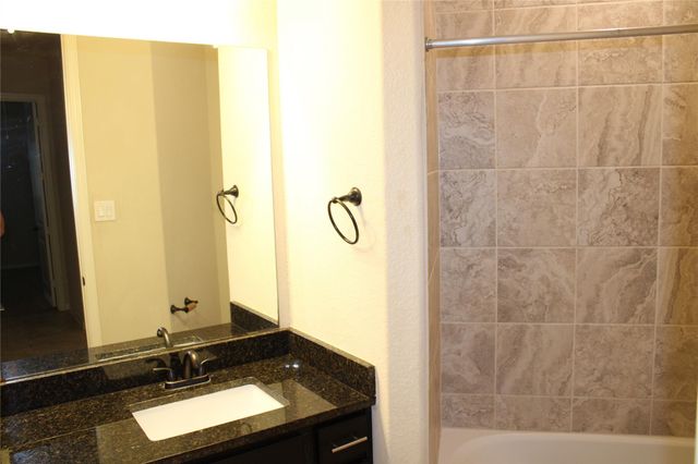 21911 Avalon Queen Drive, Spring, TX 77379