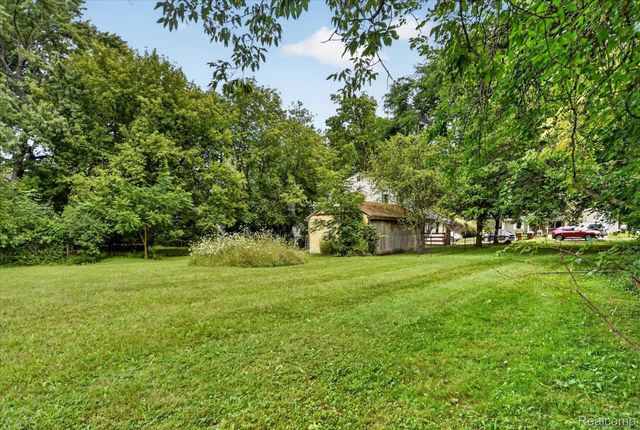 6089 Hardy Avenue, Meridian Charter Township, MI 48823