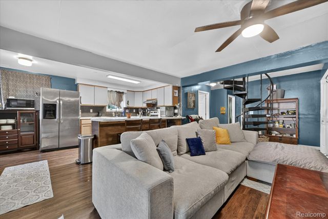 6089 Hardy Avenue, Meridian Charter Township, MI 48823