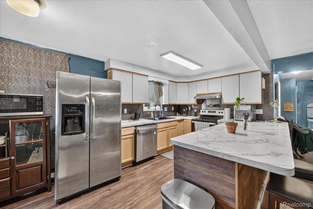 6089 Hardy Avenue, Meridian Charter Township, MI 48823