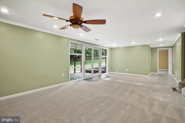 3903 IVYDALE DR, Annandale, VA 22003