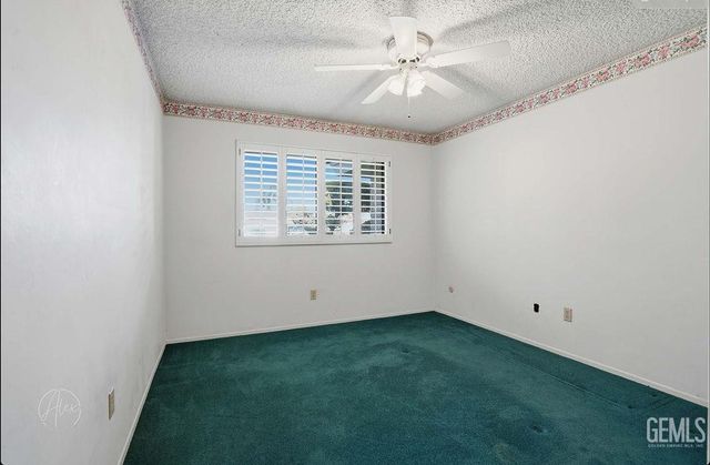 8031 Debbs Avenue, Bakersfield, CA 93308