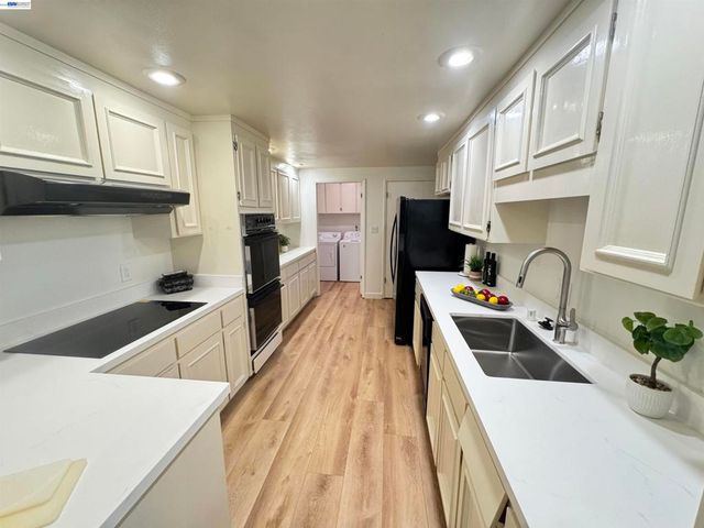 165 Rubicon Cir, Danville, CA 94526