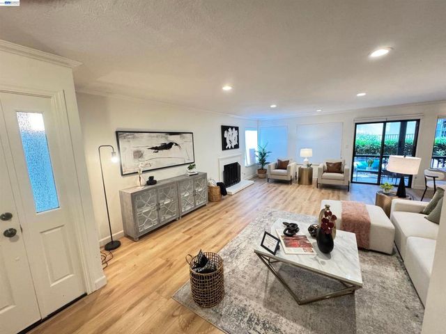 165 Rubicon Cir, Danville, CA 94526