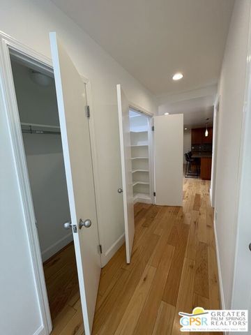 22526 Friar Street, Los Angeles, CA 91367